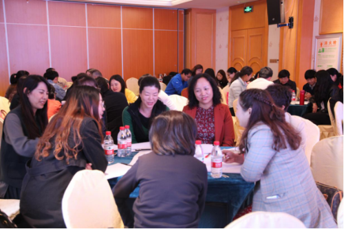 昆明市举办青春健康目培训会383