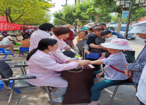 晋宁区计生协开展“5.29会员活动日”宣传服务活动184 晋宁区计生协开展“5.29会员活动日”宣传服务活动184