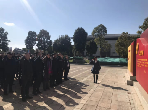 昆明市计生协组织参加万名党员进党校活动255