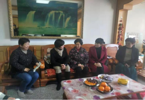 昆明市盘龙区各级计生协开展形式多样慰问计生协困难家庭迎新春活动73