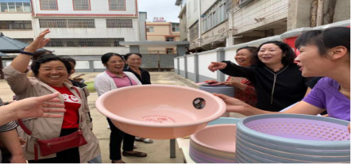 昆明市呈贡区斗南社区计生协开展“计划生育知识有奖问答”活动223 昆明市呈贡区斗南社区计生协开展“计划生育知识有奖问答”活动223