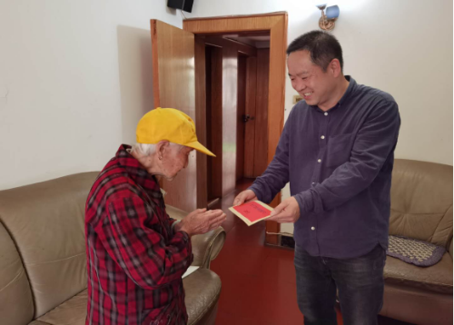 昆明市计生协开展我们的节日·中秋”慰问活动422