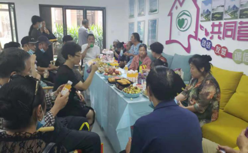 昆明市盘龙区青云街道计生协组织计生特殊家庭开展系列庆祝建党100周年活动347