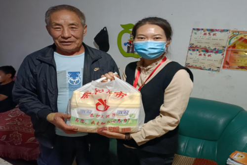 昆明市计生协开展重阳节关爱慰问留守老人活动225 昆明市计生协开展重阳节关爱慰问留守老人活动225