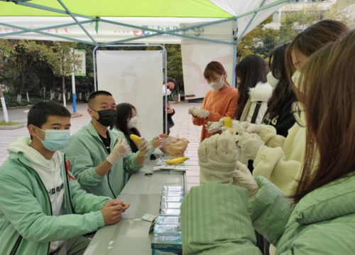 昆明市计生协开展“12.1世界艾滋病日”系列主题宣传活动192