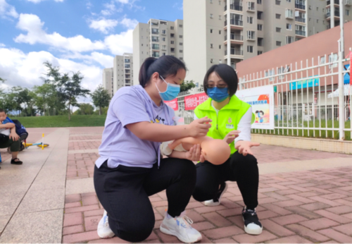 昆明市计生协婴幼儿照护服务项目点开展“医护助力·科学养育”公益亲子活动348