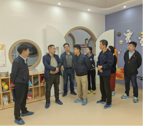 市计生协调研县区计生协工作255